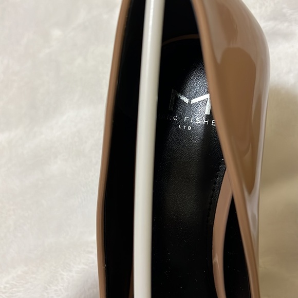 🆕 Marc Fisher, color, Light Natural heels. - Picture 4 of 12